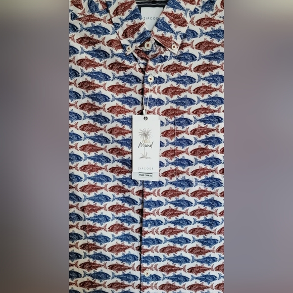 NWT Zipcode Men's Casual Fish Print Button Down Short Sleeve Shirt Size- Small - Picture 2 of 3